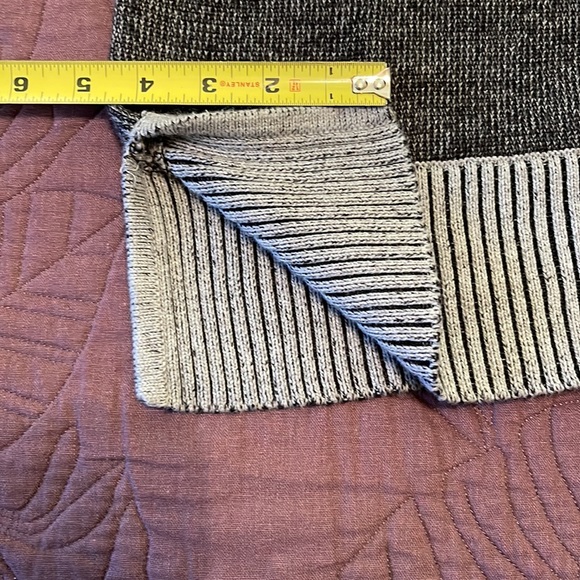 Cabi brand ribbed sweater - Picture 5 of 5
